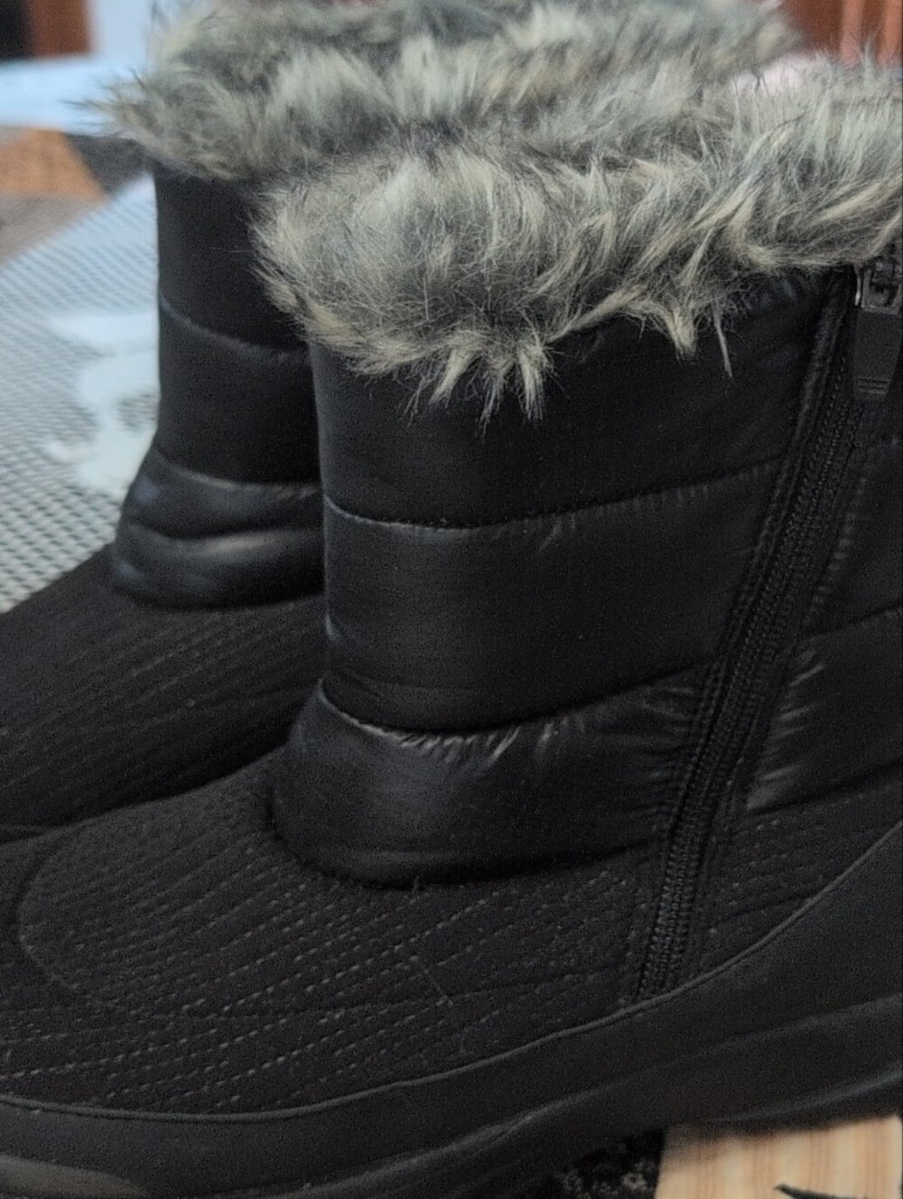 Women’s Black Quilted Winter Ankle Boots with Faux Fur Trim